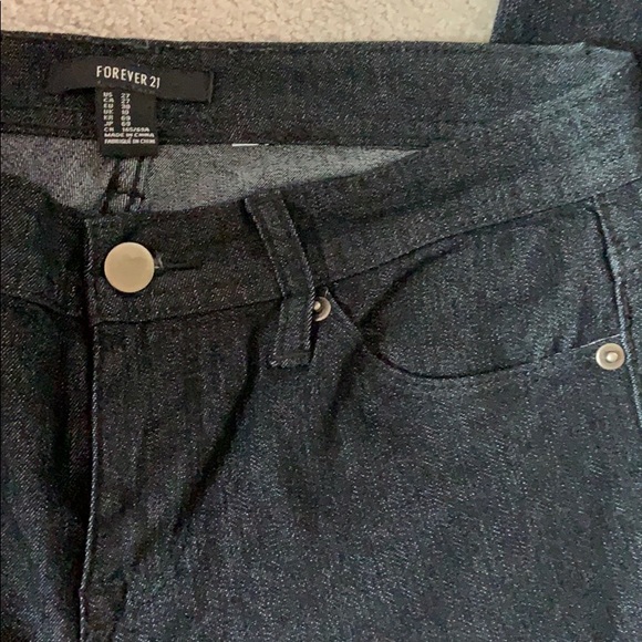 Two pairs of Forever 21 Skinny Jeans - Picture 6 of 8